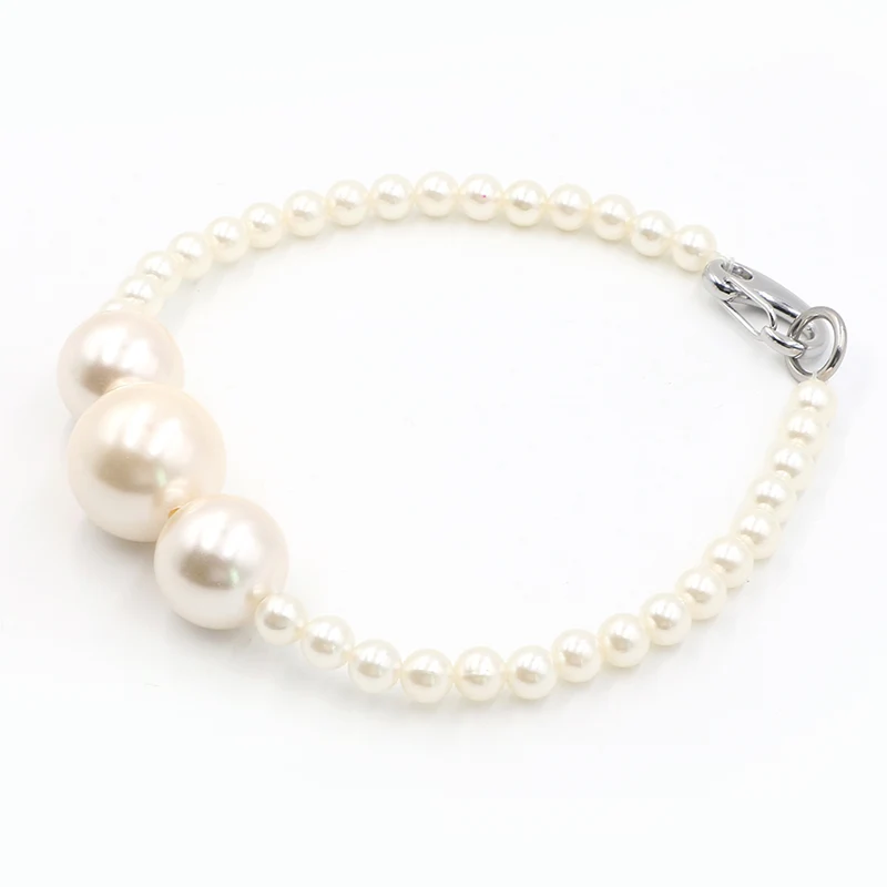 Statement Pearl Necklace